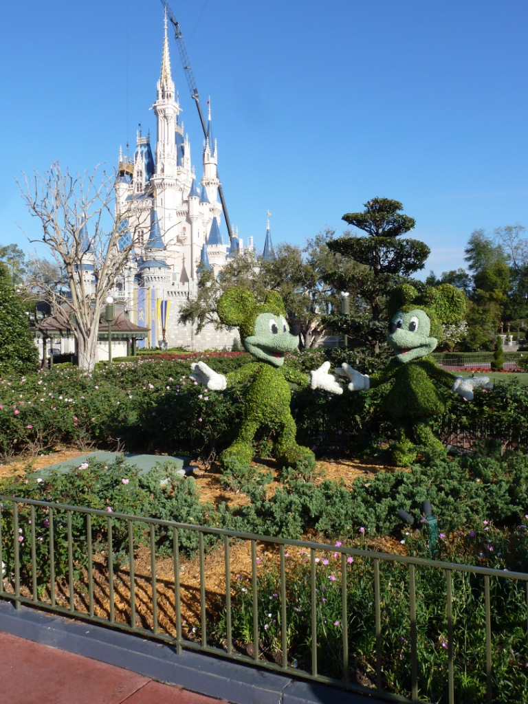 Disney Magic Kingdom Spring topiary